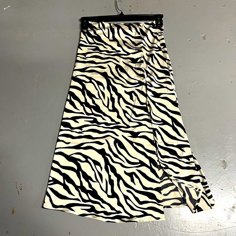 Zebra MIDI skirt